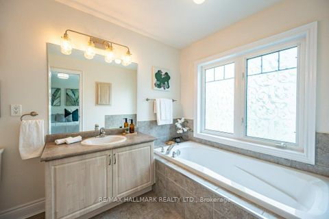 Photo 21 at 3 Chimes Lane, Queensway, Toronto