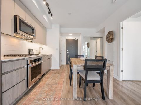 Photo 8 at 304 - 430 Roncesvalles Avenue, Roncesvalles, Toronto
