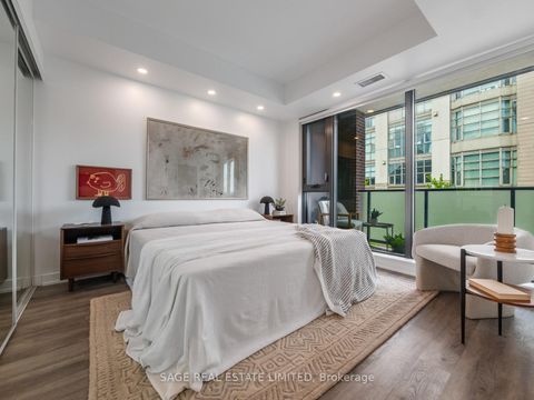 Photo 15 at 304 - 430 Roncesvalles Avenue, Roncesvalles, Toronto