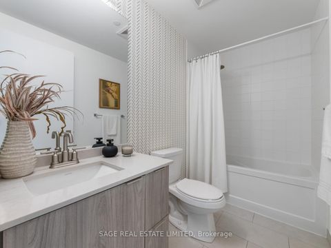 Photo 19 at 304 - 430 Roncesvalles Avenue, Roncesvalles, Toronto
