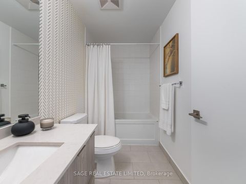 Photo 20 at 304 - 430 Roncesvalles Avenue, Roncesvalles, Toronto