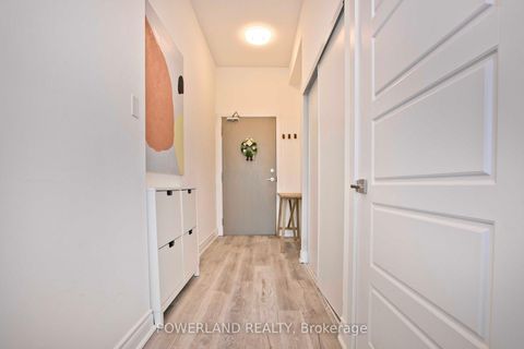 Photo 4 at lph08 - 7 kenaston Gardens, Bayview Village, Toronto