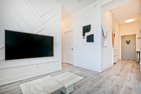 Photo 8 at lph08 - 7 kenaston Gardens, Bayview Village, Toronto