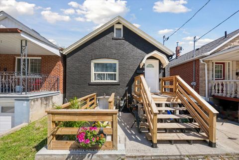 Photo 1 at 49 Cordella Avenue, Smythe, Toronto