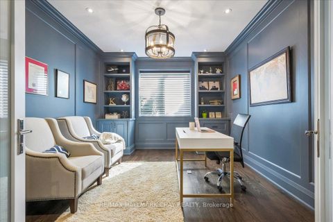 Photo 10 at 20 Ealing Drive, Windfields, Toronto