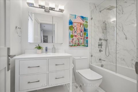 Photo 19 at 20 Ealing Drive, Windfields, Toronto