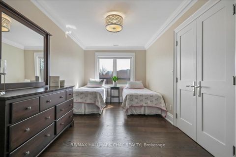 Photo 20 at 20 Ealing Drive, Windfields, Toronto