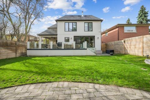 Photo 27 at 20 Ealing Drive, Windfields, Toronto