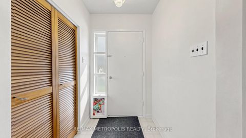 Photo 13 at 1 Council Crescent, York University Heights, Toronto