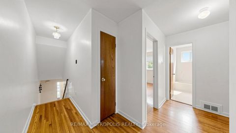 Photo 14 at 1 Council Crescent, York University Heights, Toronto