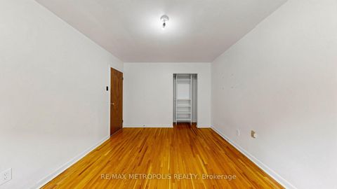 Photo 20 at 1 Council Crescent, York University Heights, Toronto
