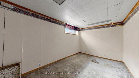 Photo 32 at 1 Council Crescent, York University Heights, Toronto