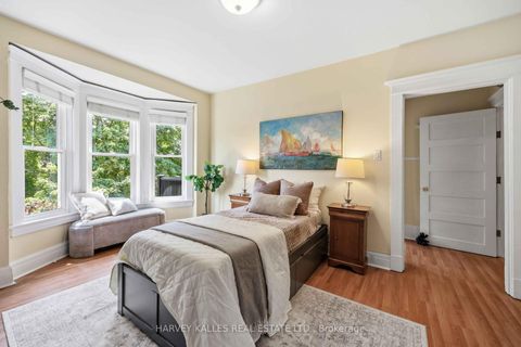 Photo 18 at 110 Cottingham Street, St. Clair, Toronto