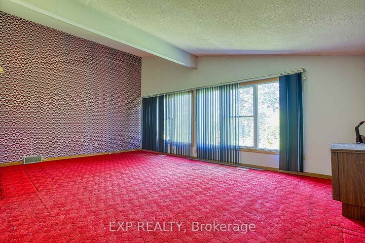 Photo 8 at 1169 Nebo Road, Rural Glanbrook, Hamilton