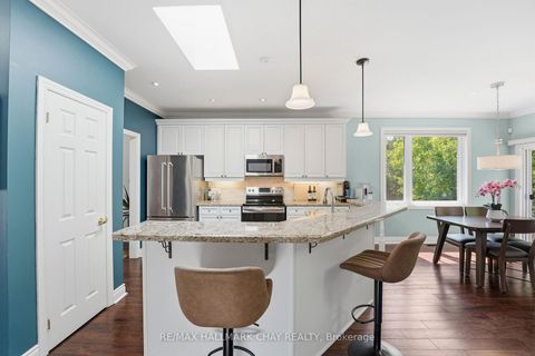 Photo 6 at 50 Thicketwood Avenue, Painswick South, Barrie