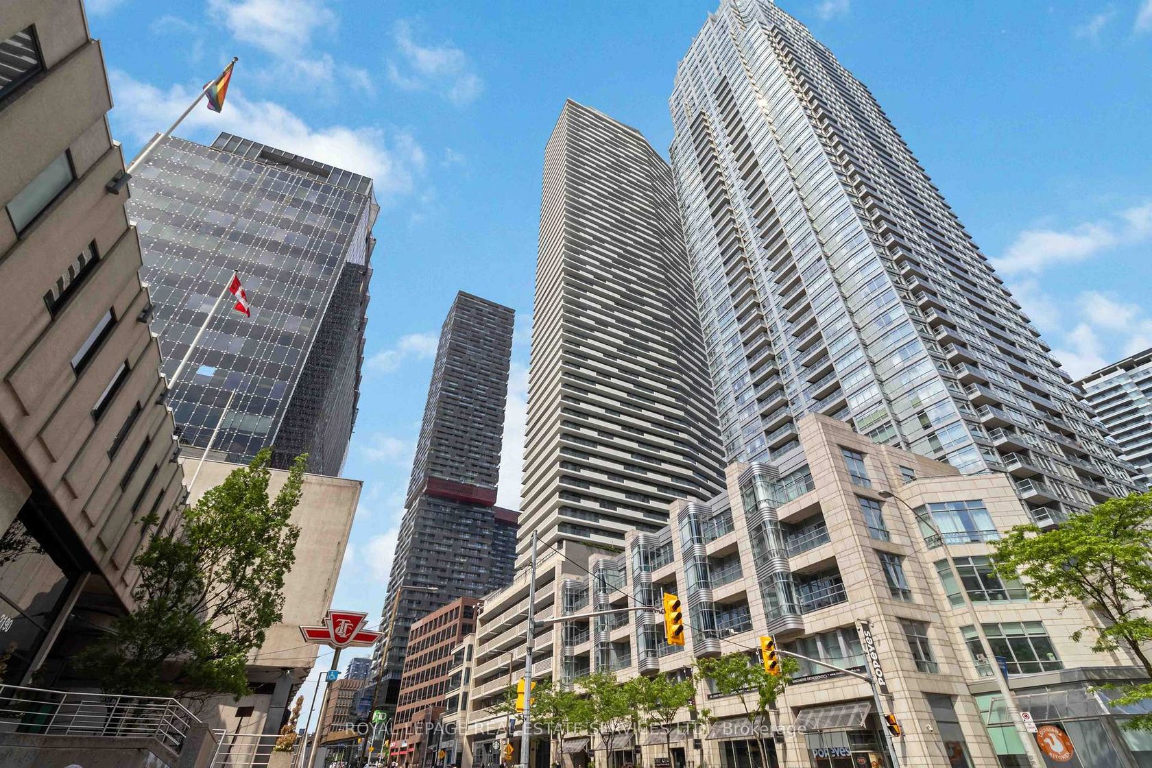 2607 - 2221 Yonge Street, Mount Pleasant West, Toronto 