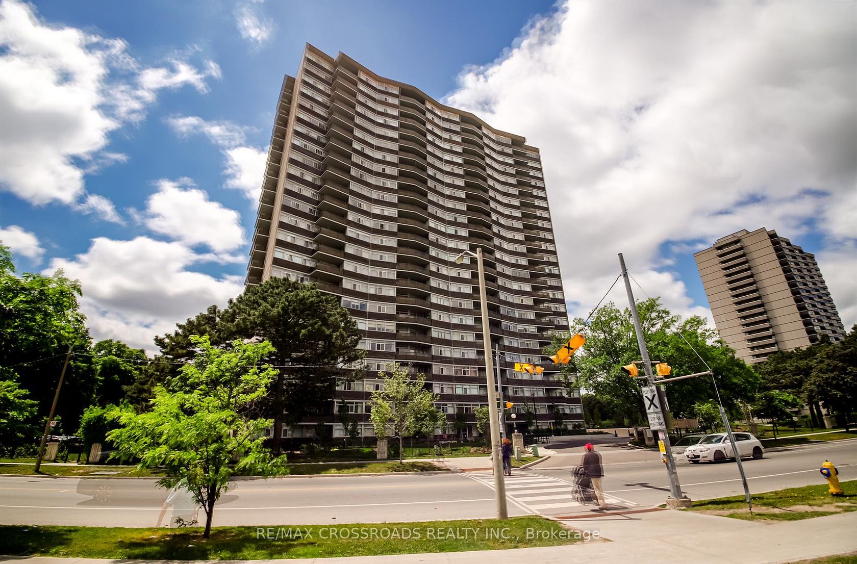 606 - 3151 Bridletowne Circle, L'Amoreaux, Toronto 