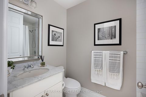 Photo 38 at 374 Lippincott Street, University, Toronto