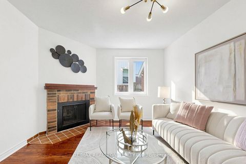 Photo 10 at 186 Wintermute Boulevard, Steeles, Toronto