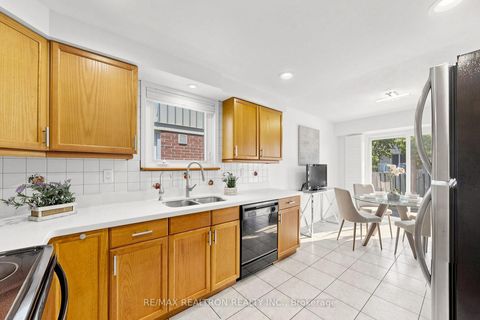 Photo 19 at 186 Wintermute Boulevard, Steeles, Toronto