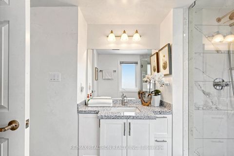 Photo 31 at 186 Wintermute Boulevard, Steeles, Toronto