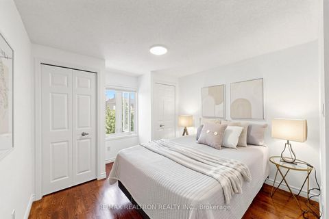 Photo 33 at 186 Wintermute Boulevard, Steeles, Toronto