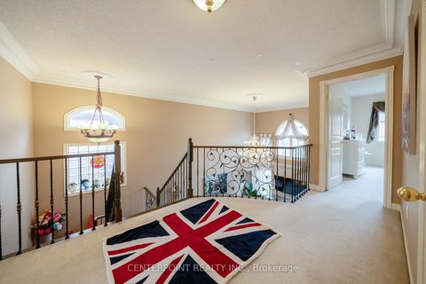 Photo 13 at 9 Summeridge Drive, Patterson, Vaughan
