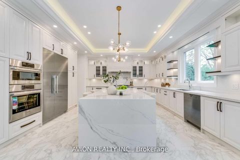 Photo 9 at 3 Sutcliffe Drive, Bayview Village, Toronto