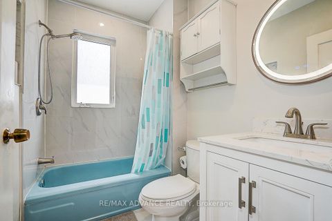 Photo 29 at 33 Castlefield Avenue, Eglinton, Toronto