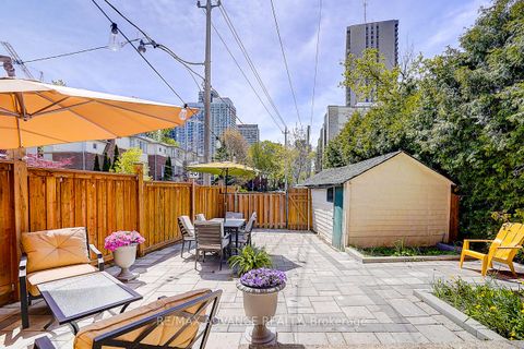 Photo 38 at 33 Castlefield Avenue, Eglinton, Toronto