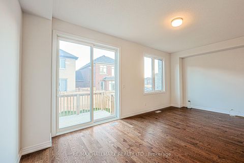 Photo 7 at 43 Seedling Crescent, Rural Markham, Markham