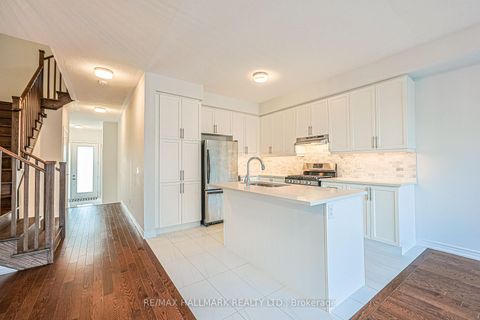 Photo 11 at 43 Seedling Crescent, Rural Markham, Markham