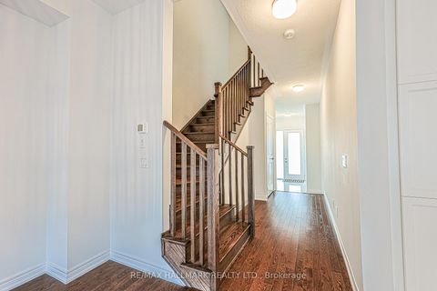 Photo 13 at 43 Seedling Crescent, Rural Markham, Markham