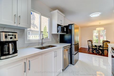 Photo 9 at 33 kitsilano Crescent, North Richvale, Richmond Hill
