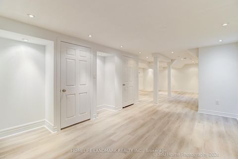 Photo 17 at 33 kitsilano Crescent, North Richvale, Richmond Hill