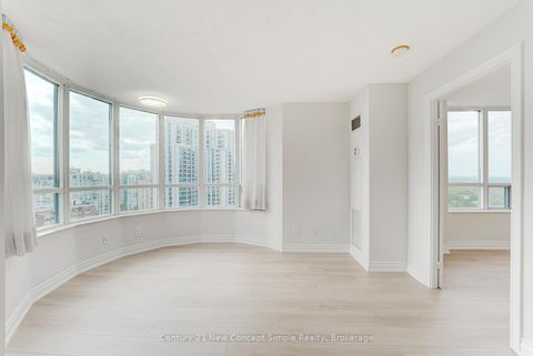 Photo 10 at 2118 - 15 Northtown Way, Willowdale East, Toronto