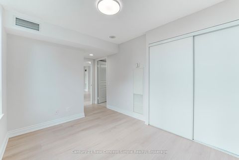 Photo 17 at 2118 - 15 Northtown Way, Willowdale East, Toronto