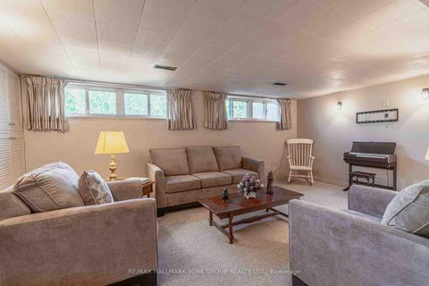 Photo 18 at 51 Eringate Drive, West Deane, Toronto