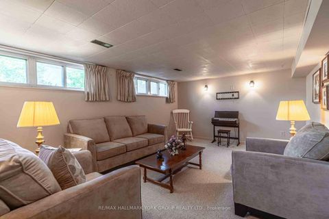 Photo 19 at 51 Eringate Drive, West Deane, Toronto