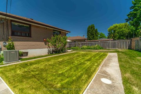 Photo 25 at 51 Eringate Drive, West Deane, Toronto