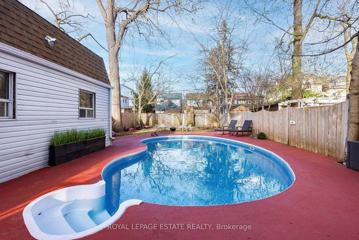 Photo 44 at 289 Beech Avenue, The Beaches, Toronto