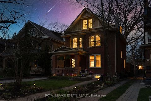 Photo 2 at 289 Beech Avenue, The Beaches, Toronto