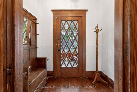 Photo 4 at 289 Beech Avenue, The Beaches, Toronto