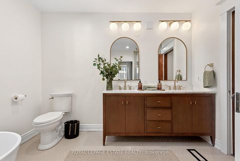 Photo 22 at 289 Beech Avenue, The Beaches, Toronto