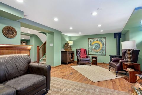 Photo 39 at 289 Beech Avenue, The Beaches, Toronto