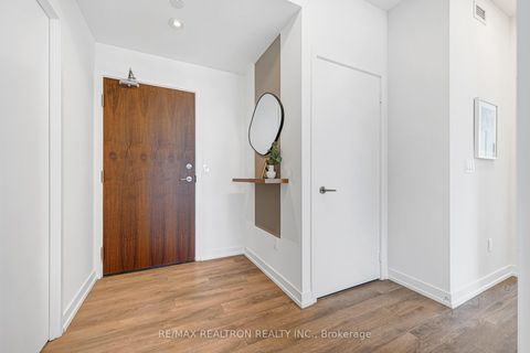 Photo 8 at 703 - 115 MCMAHON Drive, Bayview Village, Toronto