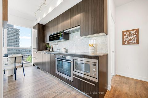 Photo 29 at 703 - 115 MCMAHON Drive, Bayview Village, Toronto