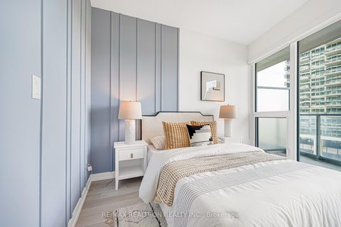 Photo 31 at 703 - 115 MCMAHON Drive, Bayview Village, Toronto