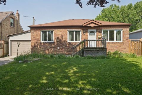 Photo 0 at 18 Jodphur Avenue, Pelmo Park W5, Toronto