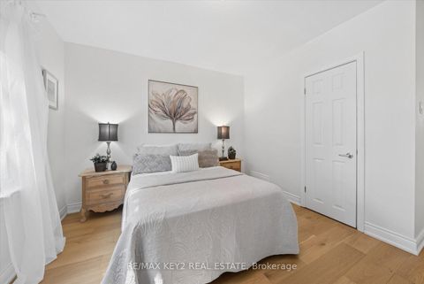 Photo 13 at 18 Jodphur Avenue, Pelmo Park W5, Toronto